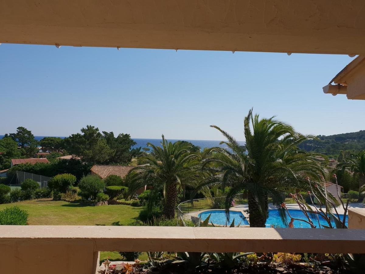 Apartment T3 Dans Fermee - 300m De La *